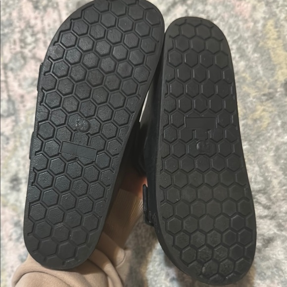 Wild Diva Black Double Strap Sandals - Picture 2 of 3